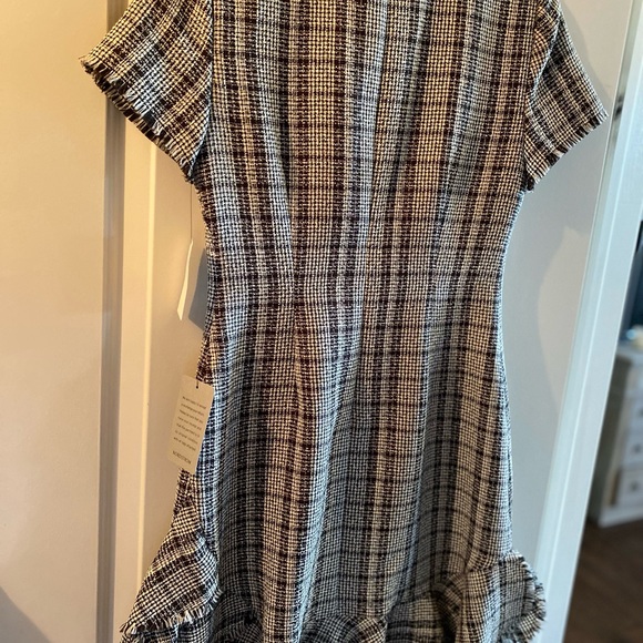 Chelsea28 Plaid Dress. Size 2. NWT - Picture 2 of 7